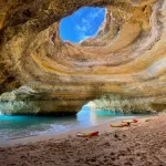 Cele mai frumoase 10 plaje din Portugalia Plaja Benagil Portugalia