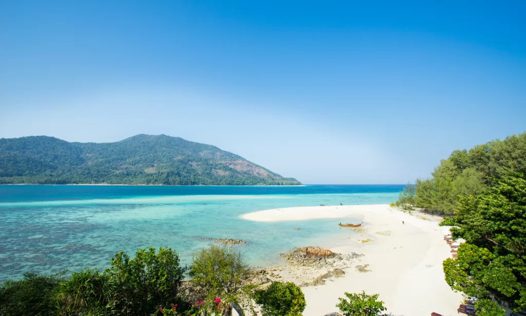 Plaja Hat Pramong Thailanda