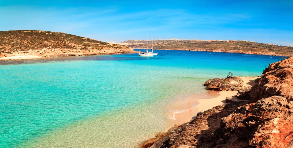 Plaja Blue Lagoon Comino Malta