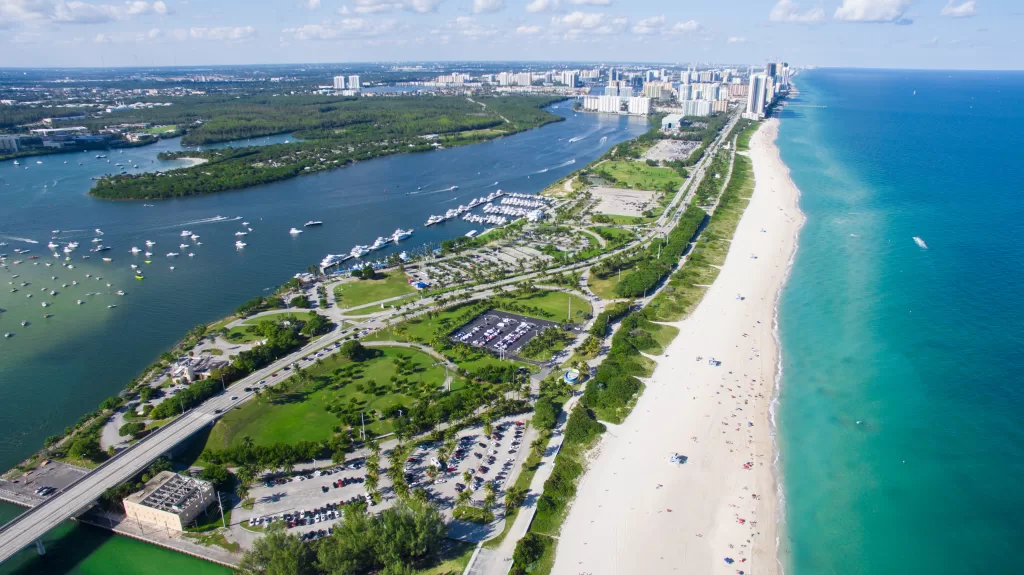 Haulover Park Beach Miami SUA