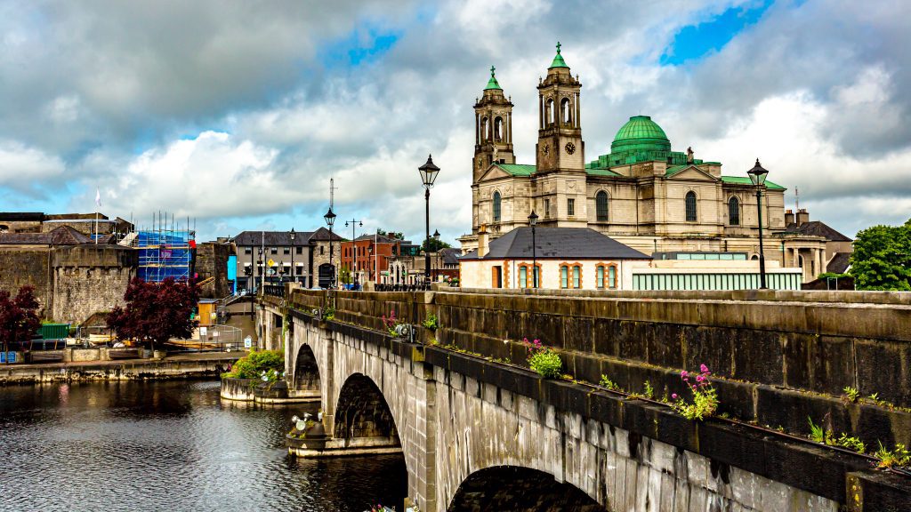 Athlone Iralnda