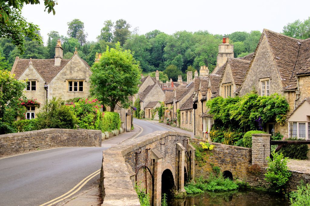 Castle Combe Marea Britanie